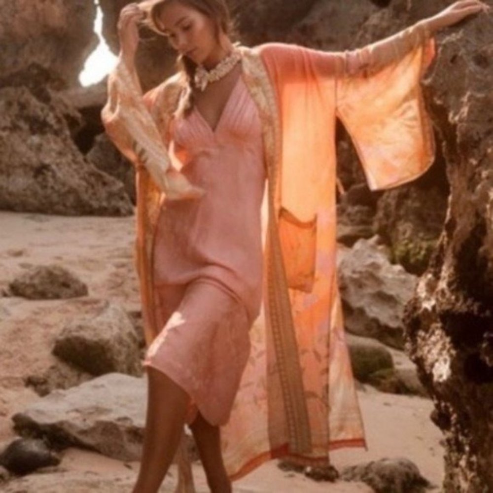 Coral Floral Satin Kimono Robe - Picture 3 of 9